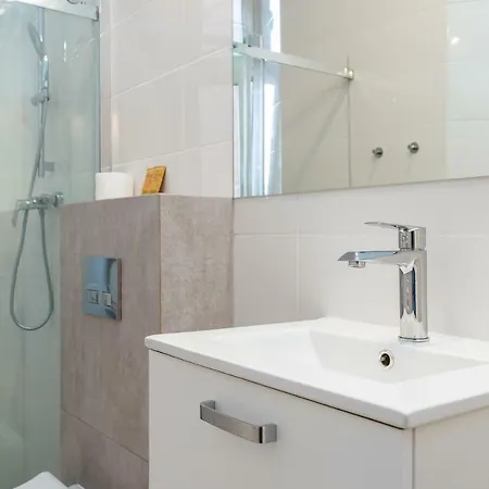 Apartament W Wysokim Standardzie Przy Starym Rynku Poznan
